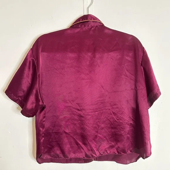 Vintage Victoria’s Secret Sleep Shirt - Picture 4 of 4